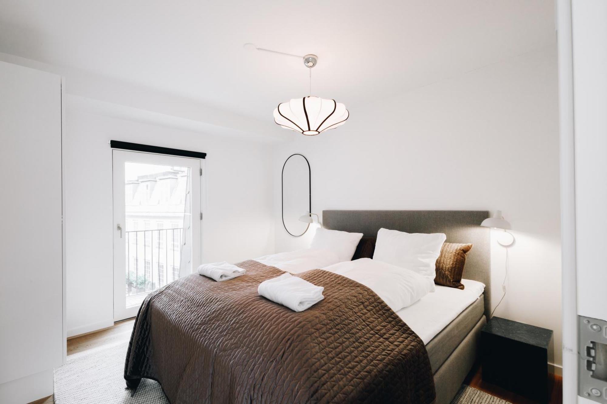 Beautiful Apartments On Stroget In Copenhagen City Center Room photo